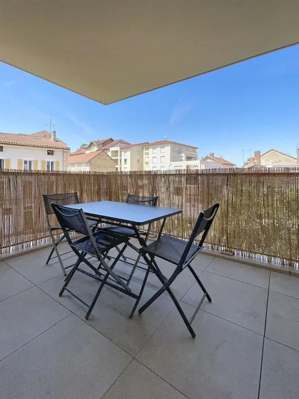 3 pièces 64m2 avec terrasse : photo 1 sur 11