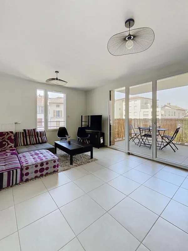 3 pièces 64m2 avec terrasse : photo 4 sur 11