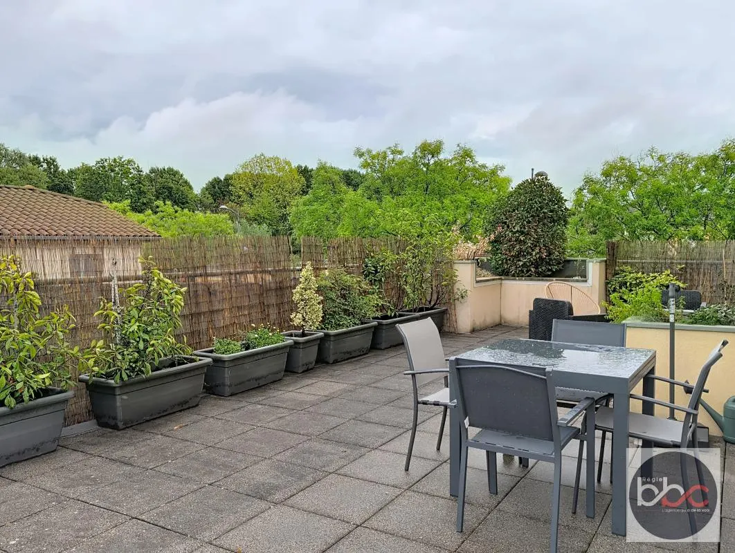 APPARTEMENT 2 CHAMBRES - LA GRIVE : photo 1 sur 5
