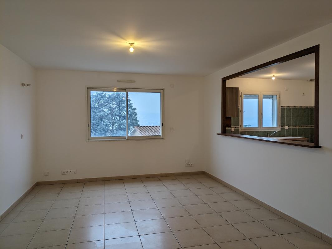 Location T3 de 66m² avec parking
